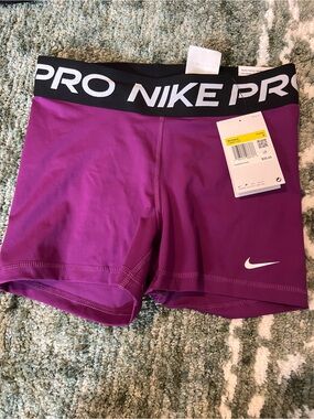 Women’s Nik Pro Purple Compression Shorts Size Small NWT